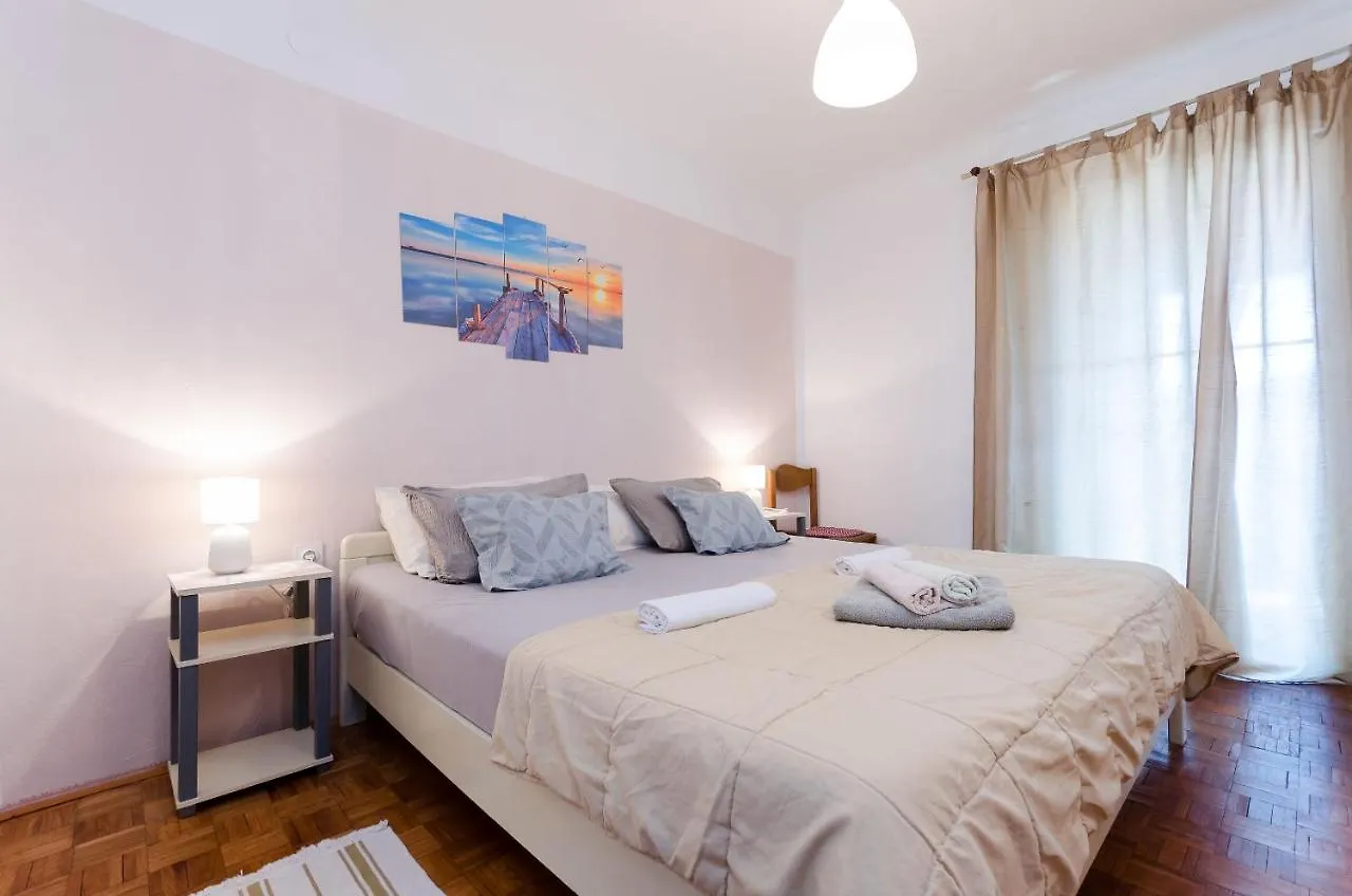 Apartments Vesna Supetarska Draga 0*,