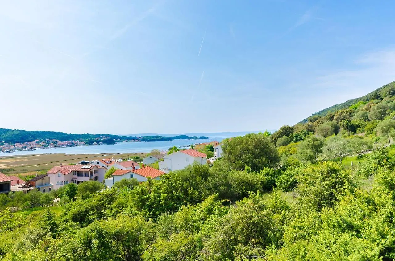 Apartments Vesna Supetarska Draga